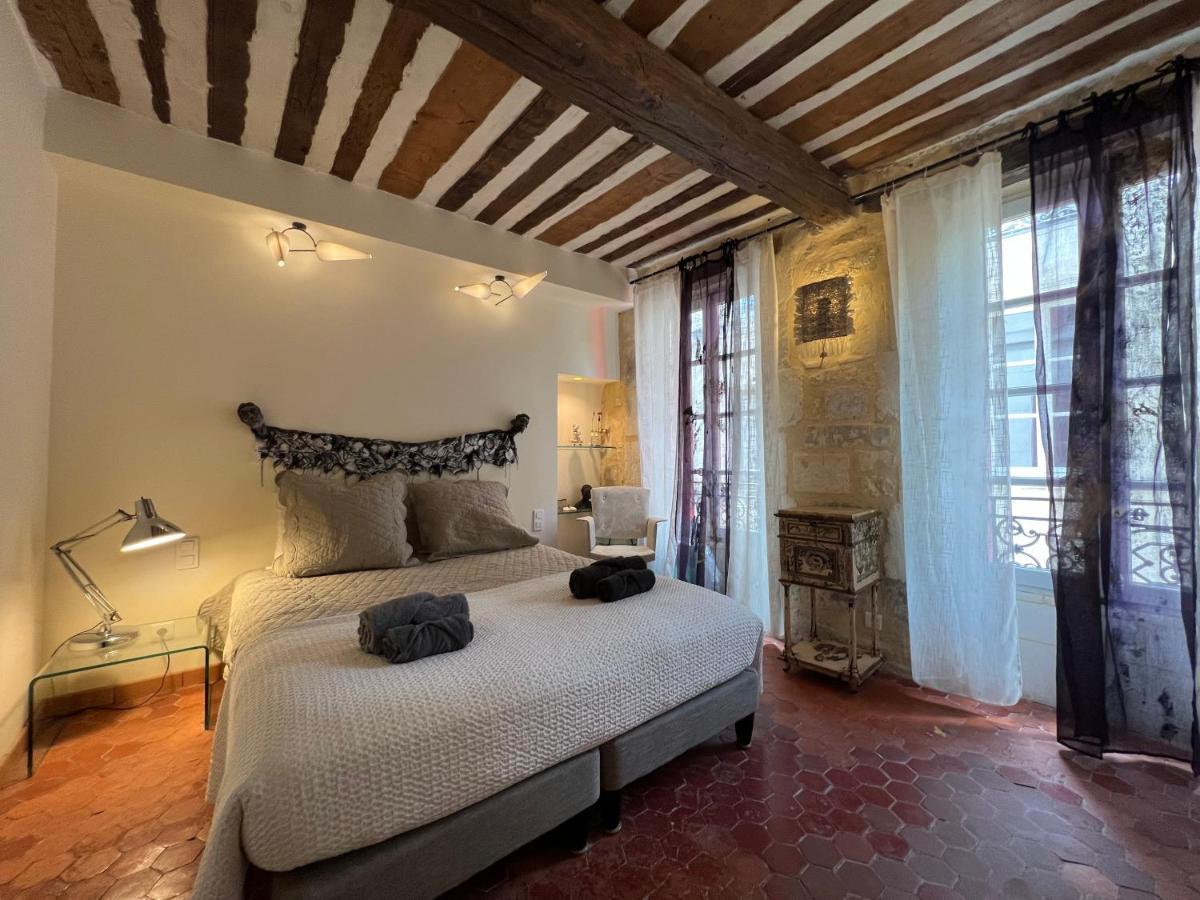 Le Regardeur Bed & Breakfast Saint-Remy-de-Provence Exterior photo